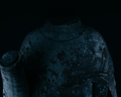 Atomic bombed statue of a Holy Apostle 被爆した聖使徒像